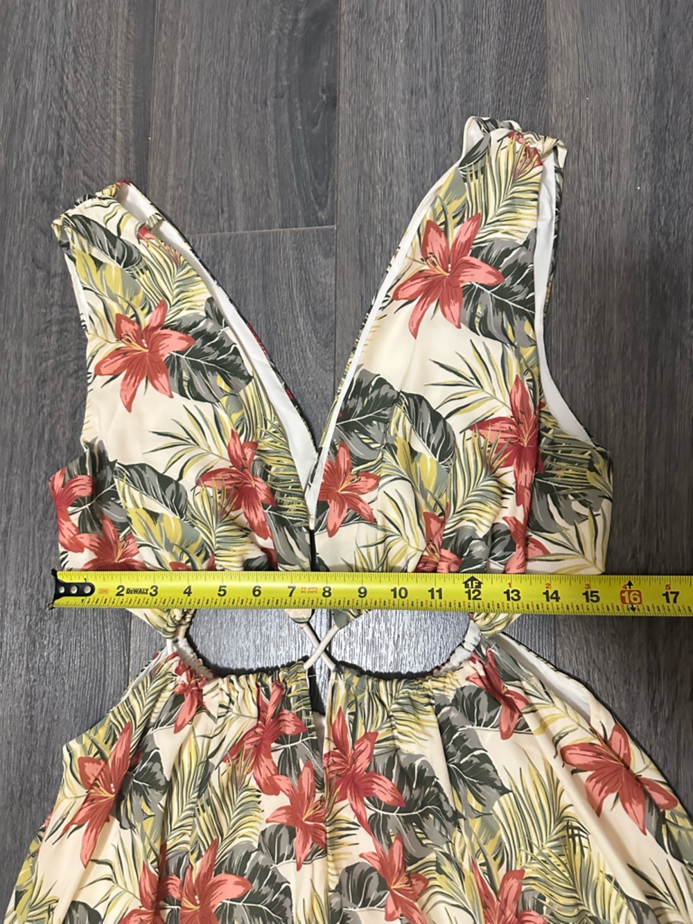 NWOT Salty Weekend Tropical Floral Sexy Cut-Out Maxi Dress Boho Vacation Chic - Picture 8 of 12
